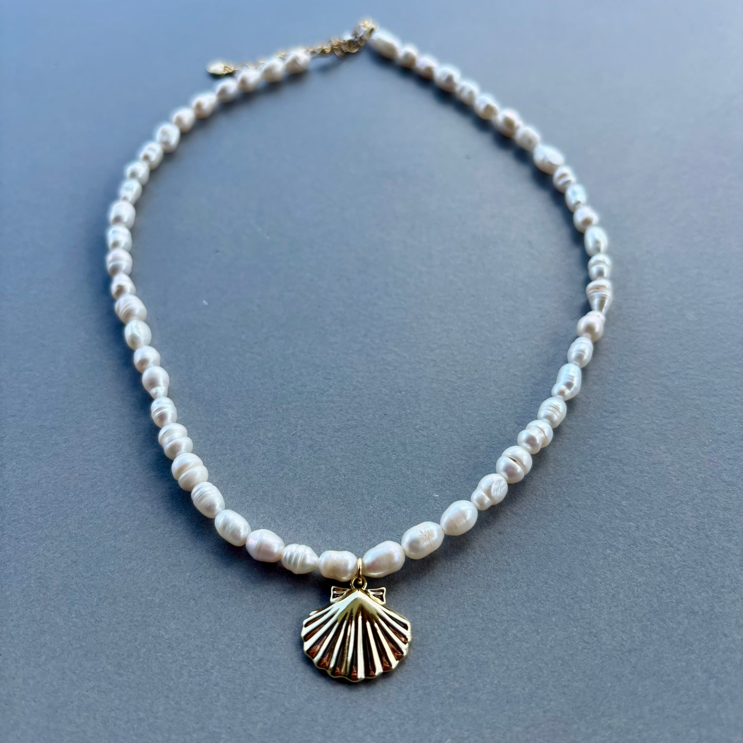 Shell Pendant Necklace